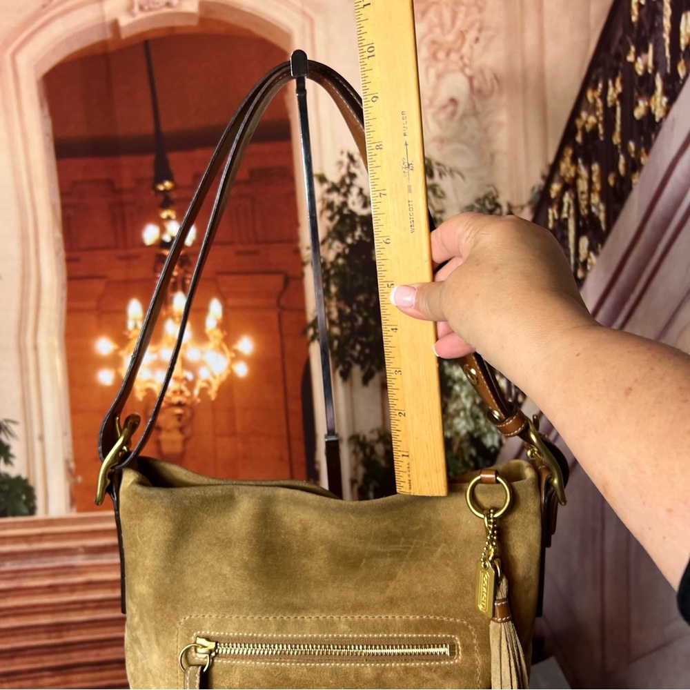 Coach Vintage Suede Tan Shoulder Bag, adjustable strap, tassel metal logo charm - Picture 15 of 17